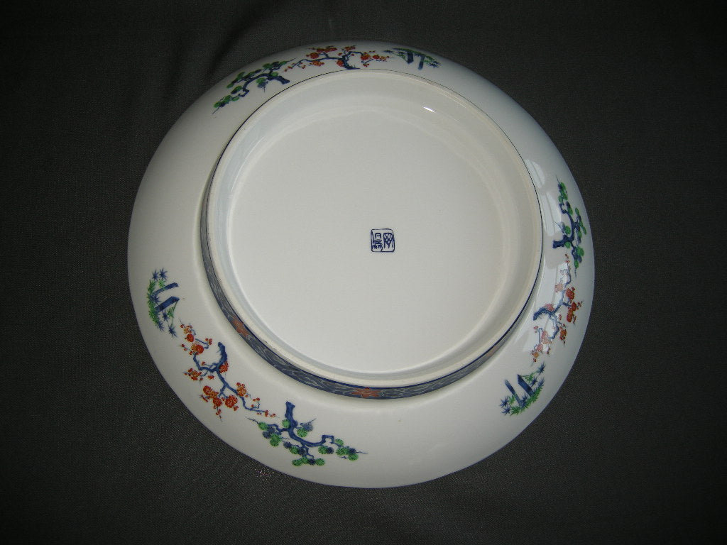diverse Japans 001. schaal O31 cm. op voet