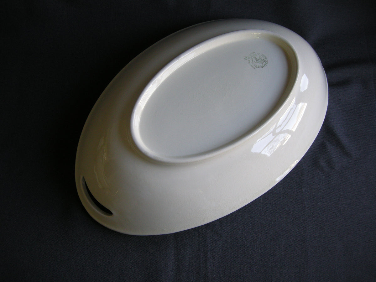 Societe Ceramique roomwit 004. broodschaal
