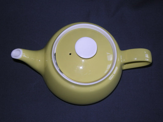 Petrus Regout / Royal Sphinx fel geel 006. theepot Utrecht 0,85 ltr.