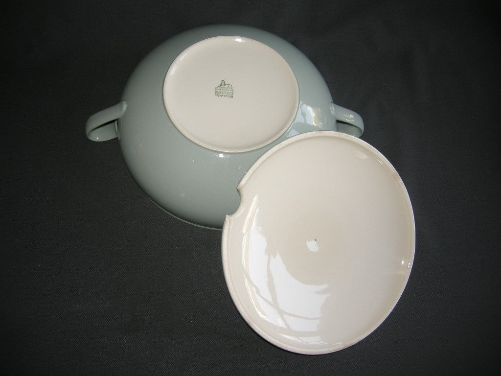 Petrus Regout pastel celadon 007. dekschaal