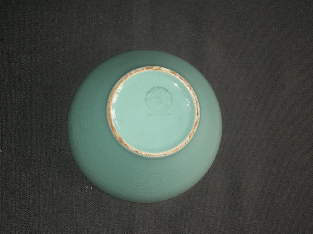 Petrus Regout / Royal Sphinx pastel blauw 007. nestschaaltje