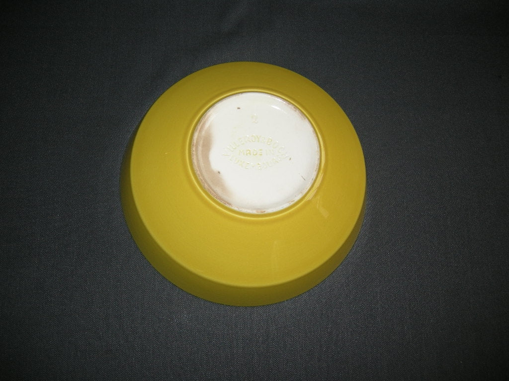 Villeroy & Boch fel geel 009. saladeschaal nr. 2
