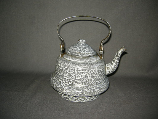 emaille grijs gewolkt 009. waterketeltje