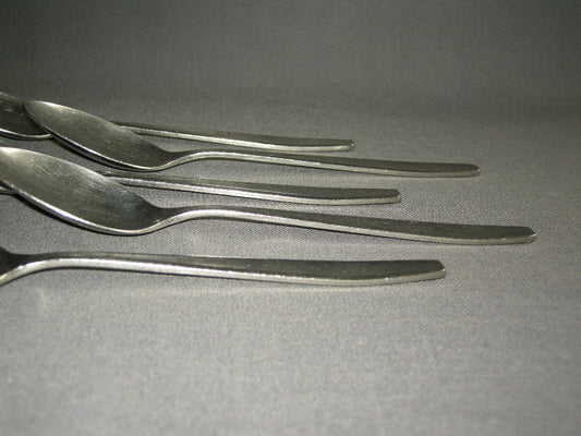 Gero Zilmeta diverse bestekdelen 010a. 5 lepels 19,2 cm.