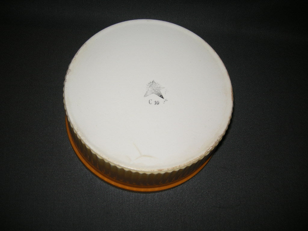 Petrus Regout parafeu oranje 011. souffleschaal de Sphinx