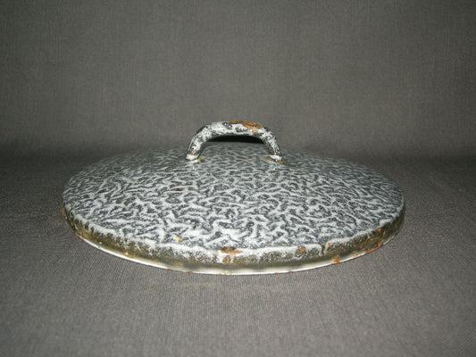 emaille grijs gewolkt 011. deksel O21,5 cm.