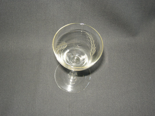 gebruikt glas / kristal glazen 012 b. 5 glaasjes O6,5 cm.