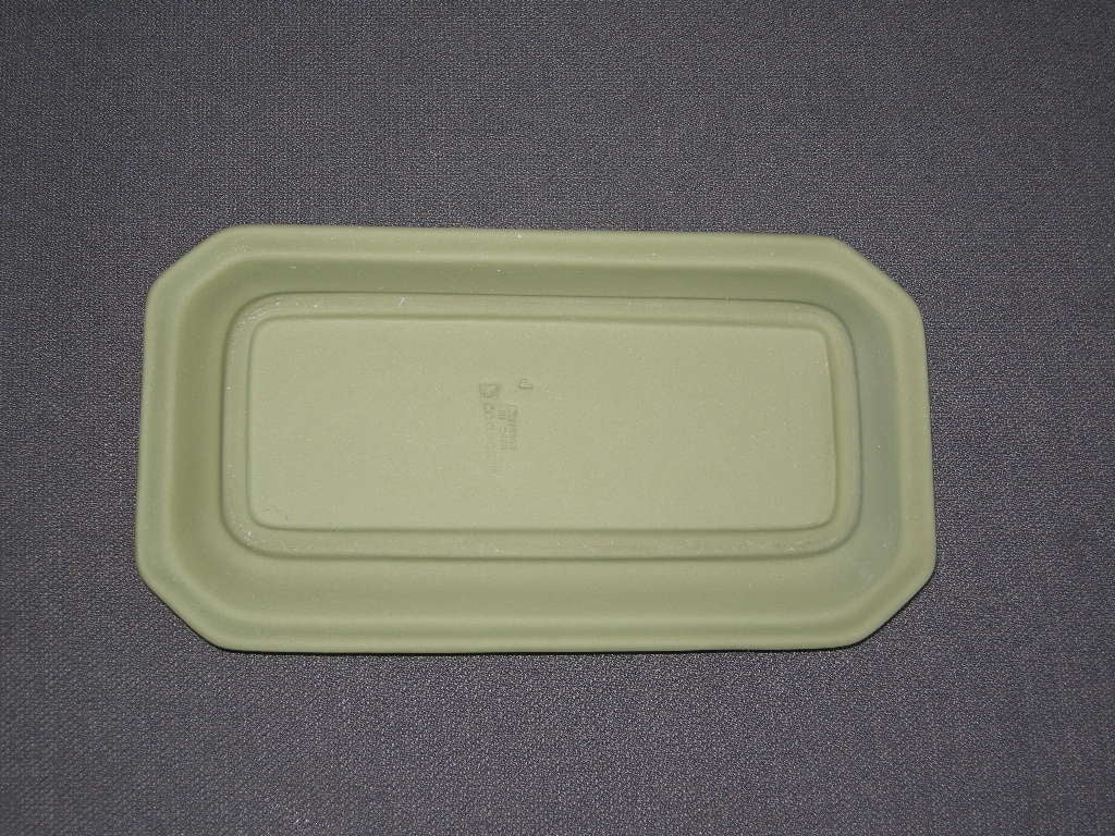 Wedgwood Jasperware groen 013. schaaltje rechthoekig
