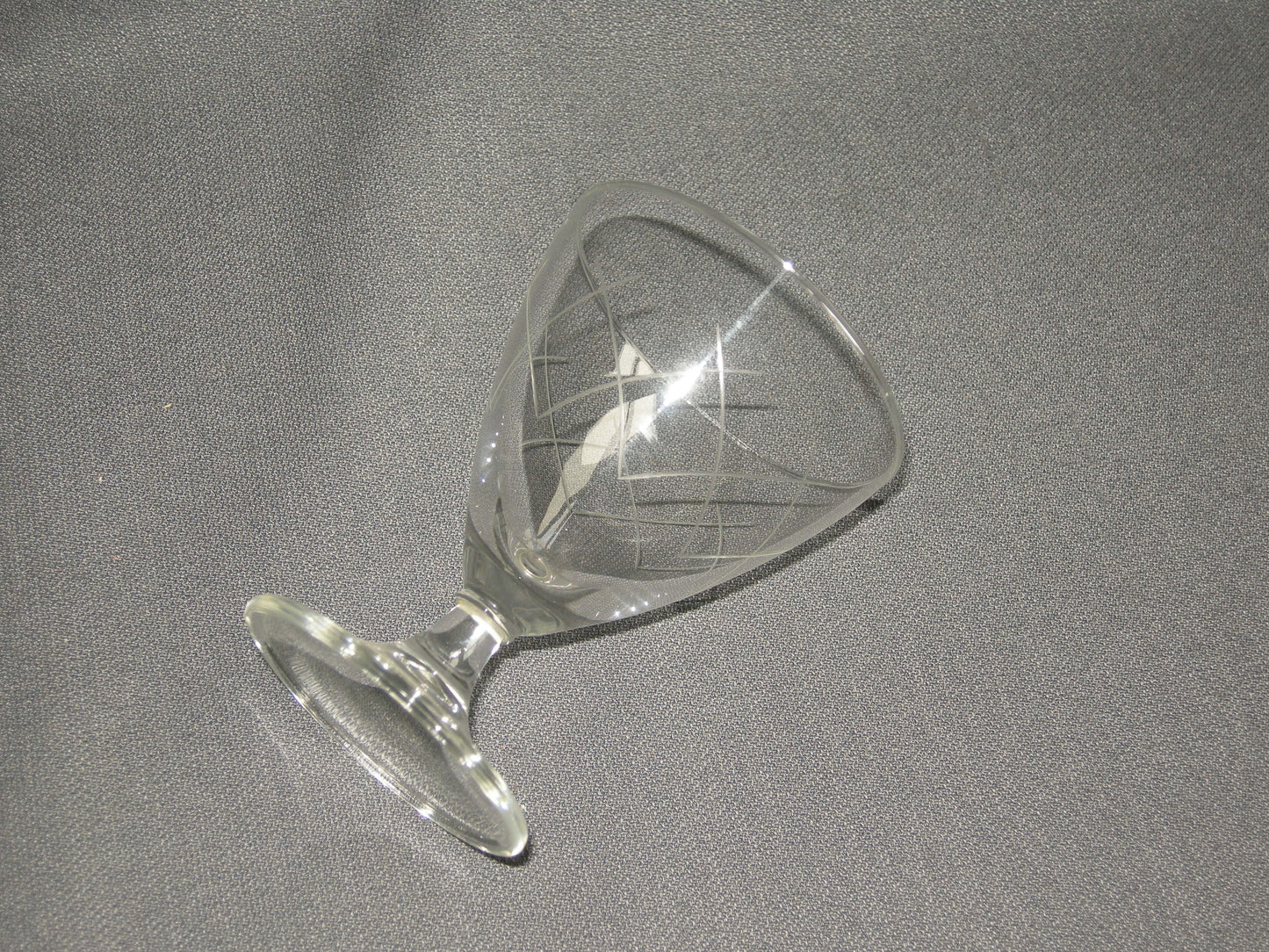 gebruikt glas / kristal glazen 014 c2. 3 portglaasjes