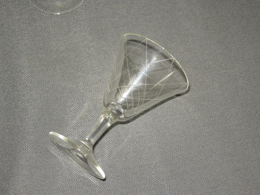 gebruikt glas / kristal glazen 015 c. 3 borrelglazen