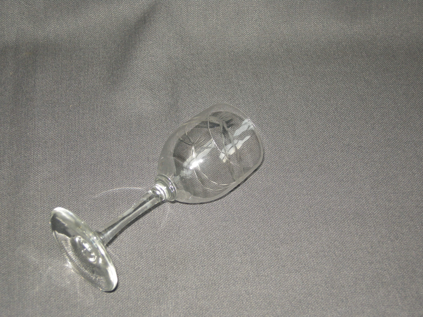 gebruikt glas / kristal glazen 018. 4 borrelglazen