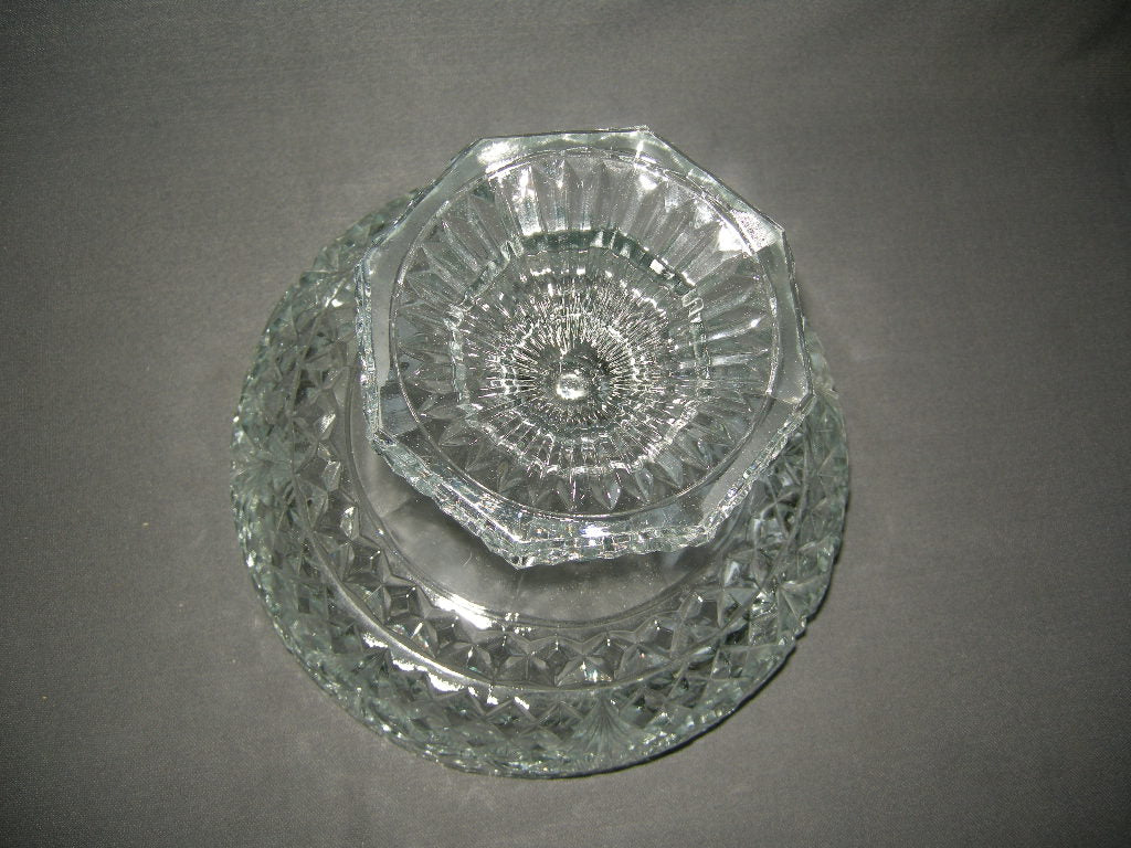 glas - kristal presenteerschalen 020. zware (fruit)schaal op voet