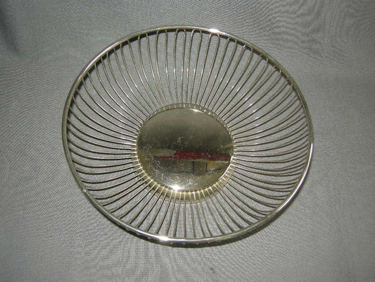 roestvrijstaal 022. Alessi draadmand O24,5 cm.