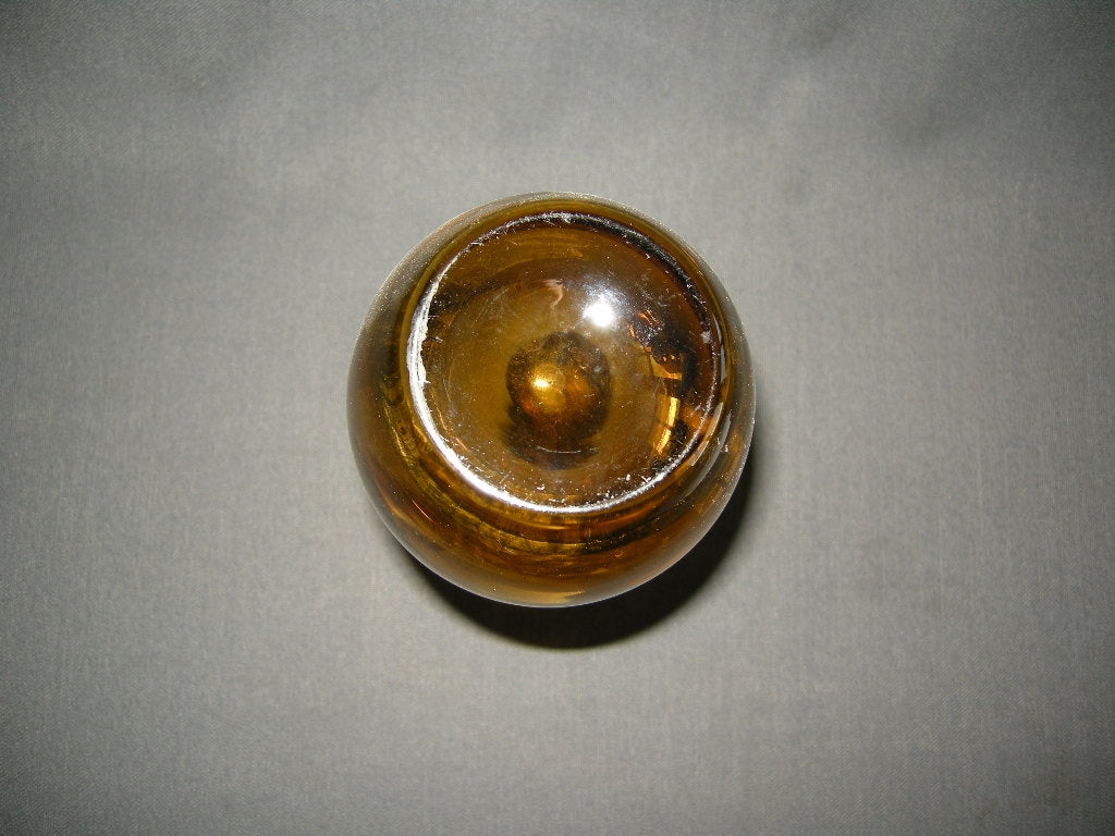 gebruikt glas - kristal geel 037. vaasje / karaf
