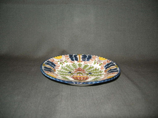 Makkum 004. bordje O15 cm.