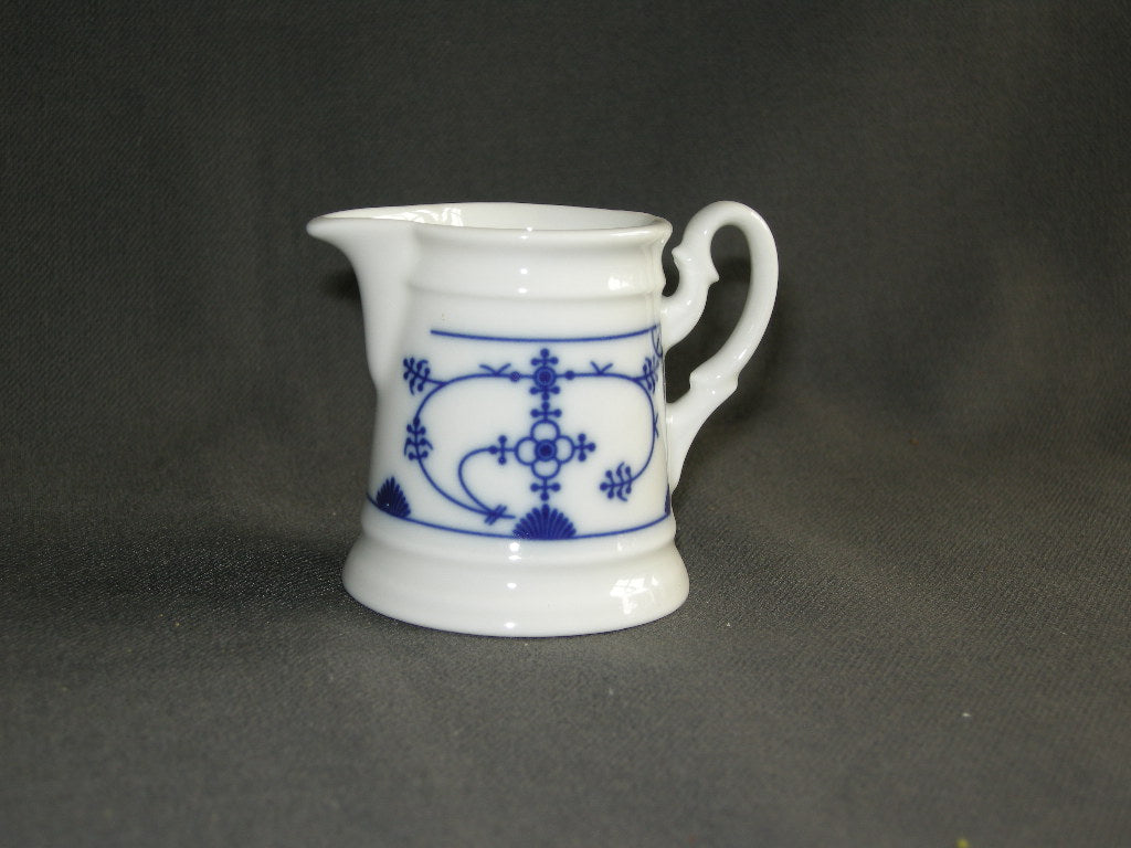 diverse Blau Saks 065. roomkannetje
