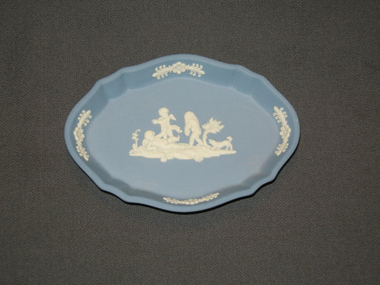 Wedgwood Jasperware blauw 029. schaaltje ovaal