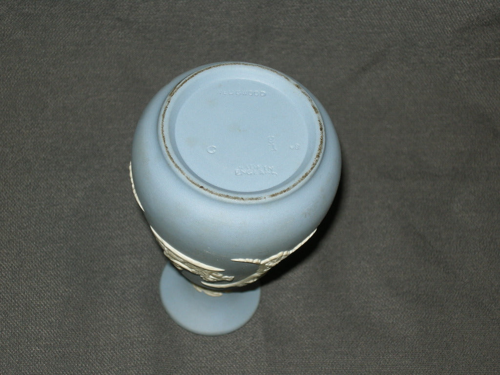 Wedgwood Jasperware blauw 003. vaasje