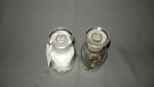 Gebruikt glas / kristal stopflesjes