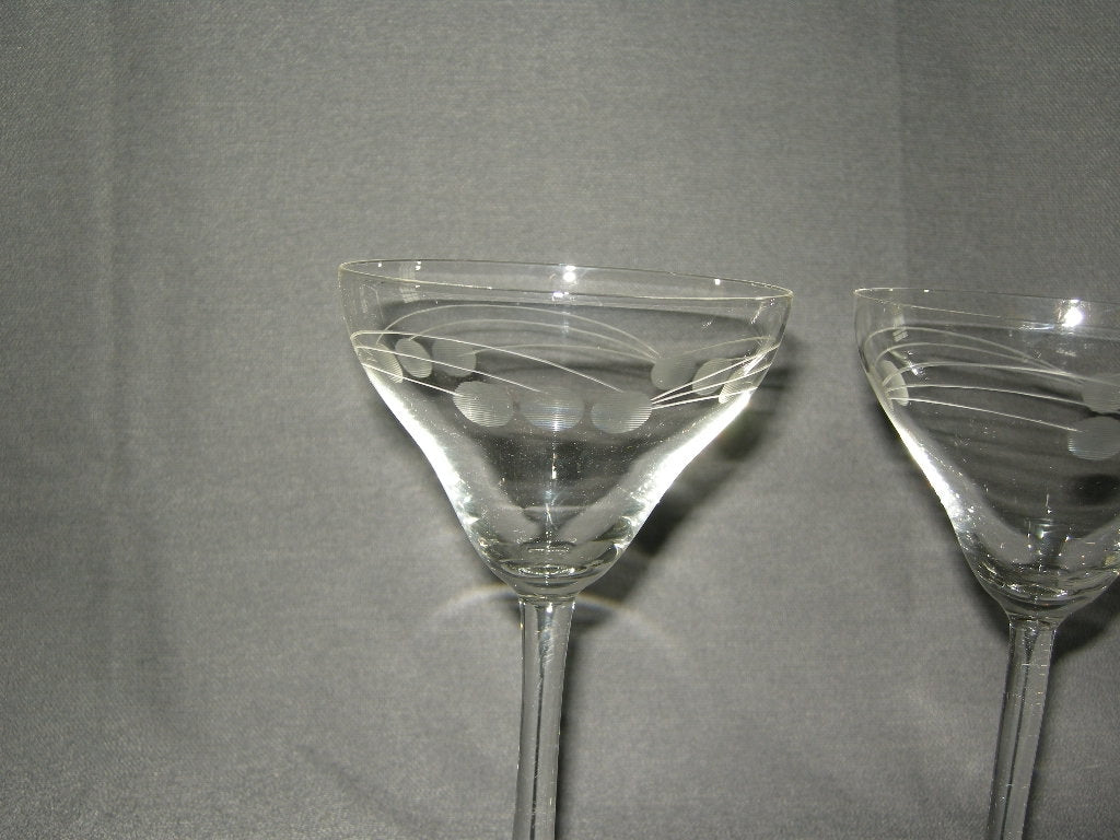 gebruikt glas / kristal glazen 536. 3 coupes / likeurglazen