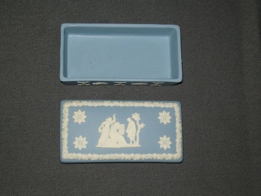 Wedgwood Jasperware blauw 063. dekselschaaltje
