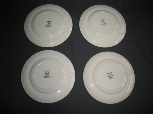 Wedgwood Moss Rose gebaksbordjes O16 cm. met bruine vlekjes
