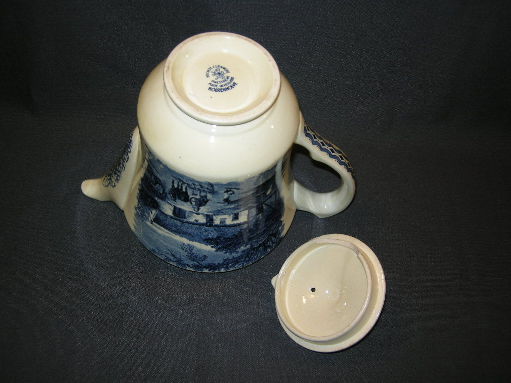Societé Ceramique Boerenhoeve blauw koffiepot met restauratie