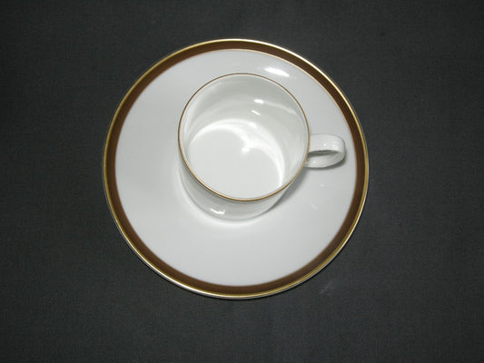 Thomas Medaillon bruin - goudkleurige decorrand kop & schotel