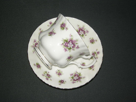 Royal Albert Sweet Violets kop & schotel groot