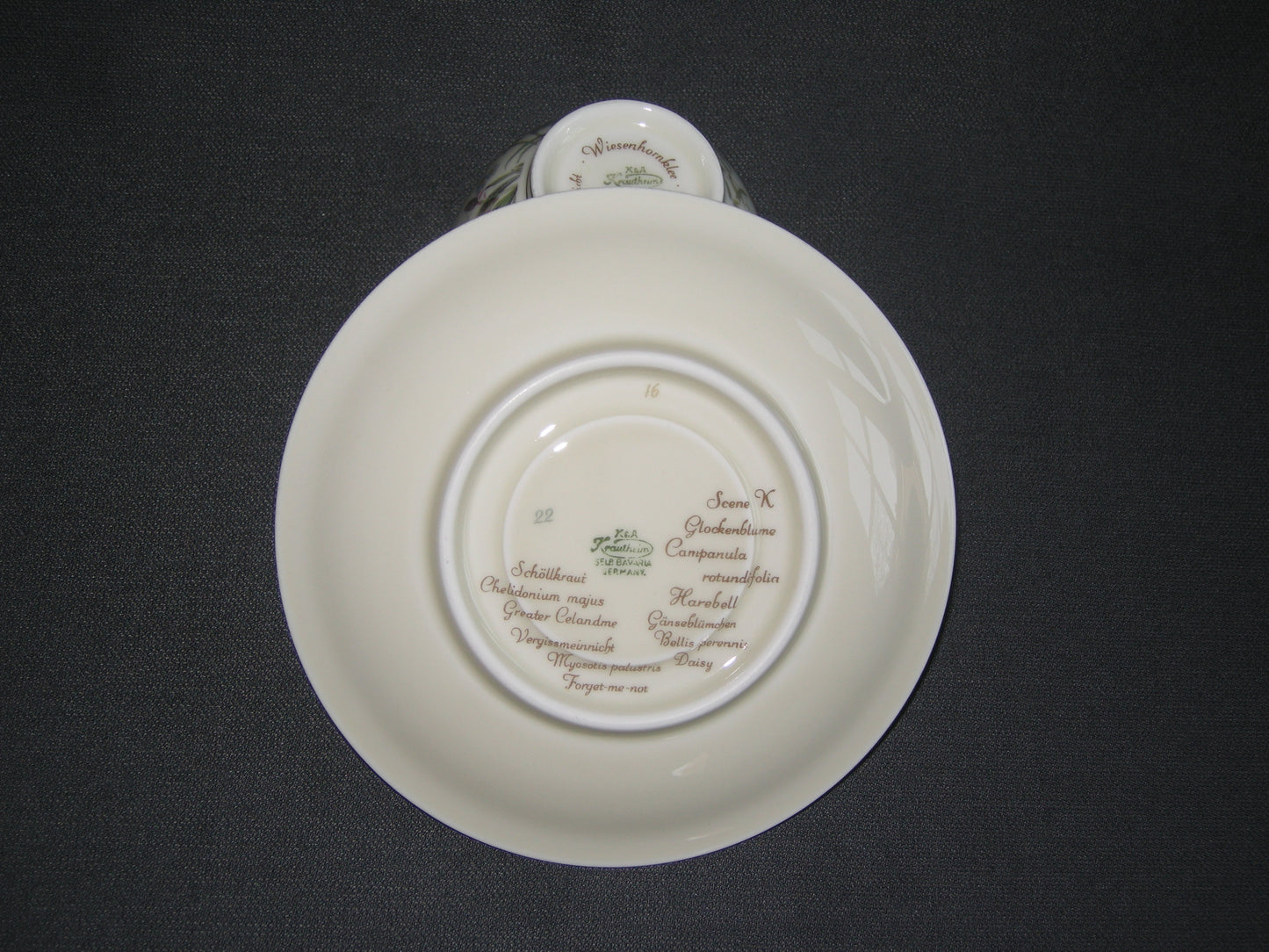 Krautheim Wiesengrund & Bergeshoh'n kop & schotel O8 décor K