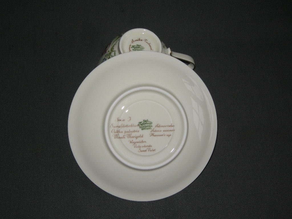 Krautheim Wiesengrund & Bergeshoh'n kop & schotel O8 décor J