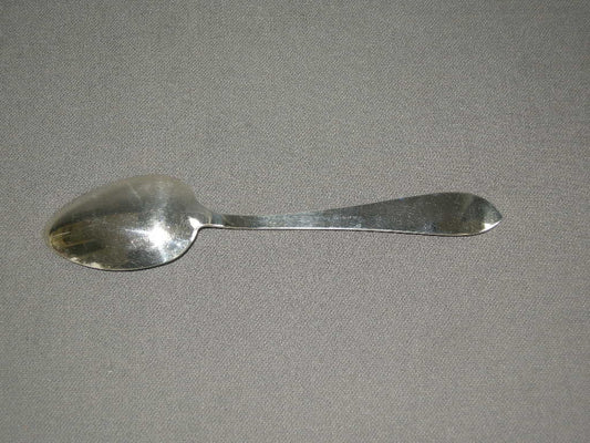 Nieuwpoort verzilverd puntfilet lepel 18,5 cm.