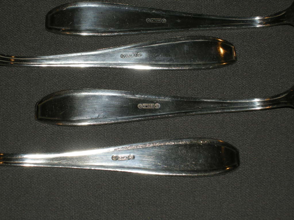 Sola verzilverd model 1640 lepels 20,5 cm.