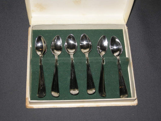 Sola edelstaal model 1400 Hetty likeurlepeltjes 9 cm. in originele doos