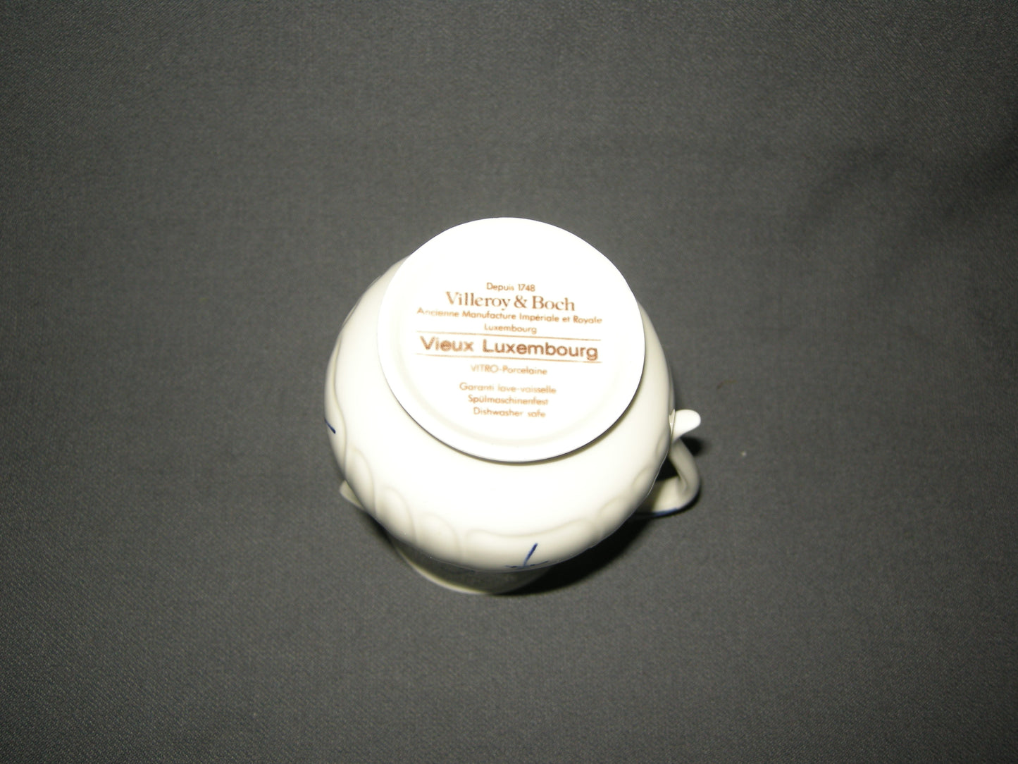 Villeroy & Boch Vieux Luxembourg melkkannetje hoogte 9,5 cm.