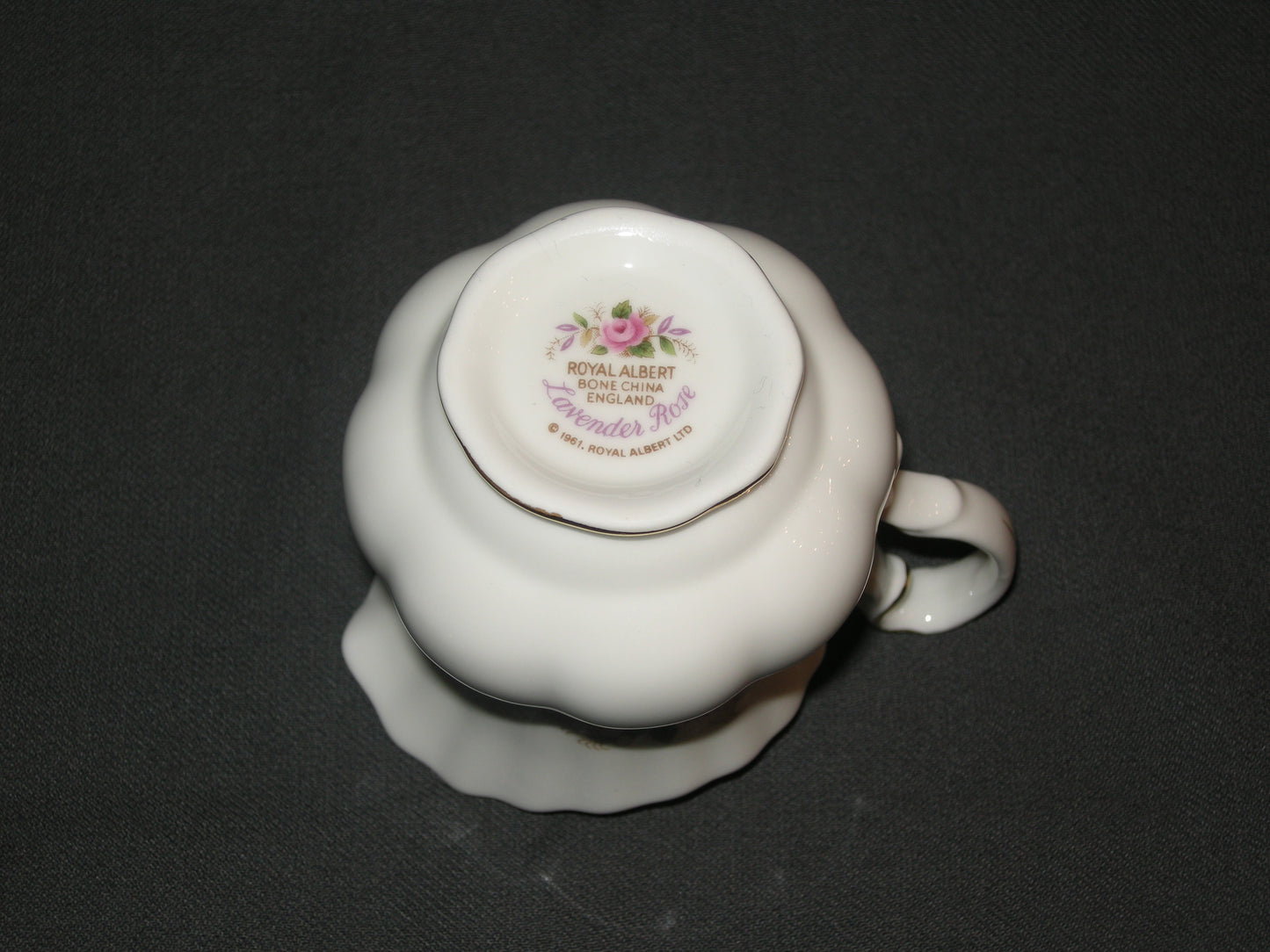 Royal Albert Lavender Rose melkkannetje 9 cm.