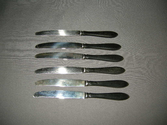 Gero Zilmeta model 718 puntfilet messen 17,6 cm. met bakeliet