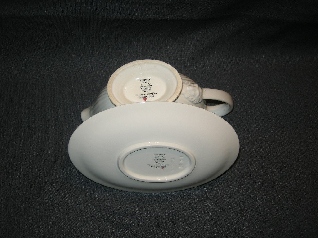 Wedgwood Conway sauskom klein met los onderschaaltje