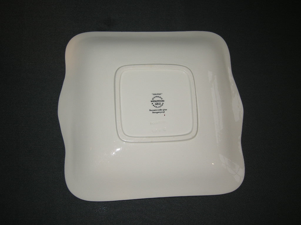 Wedgwood Conway presenteerschaal vlekjes