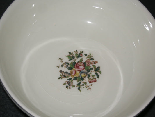 Wedgwood Conway saladeschaal O20,5 cm. craquelé