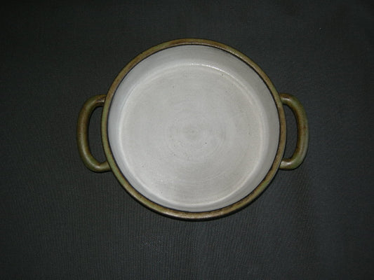 Lucie Q. Bakker Quirina schorsgroen schaaltje 2-oor O15,5 cm.