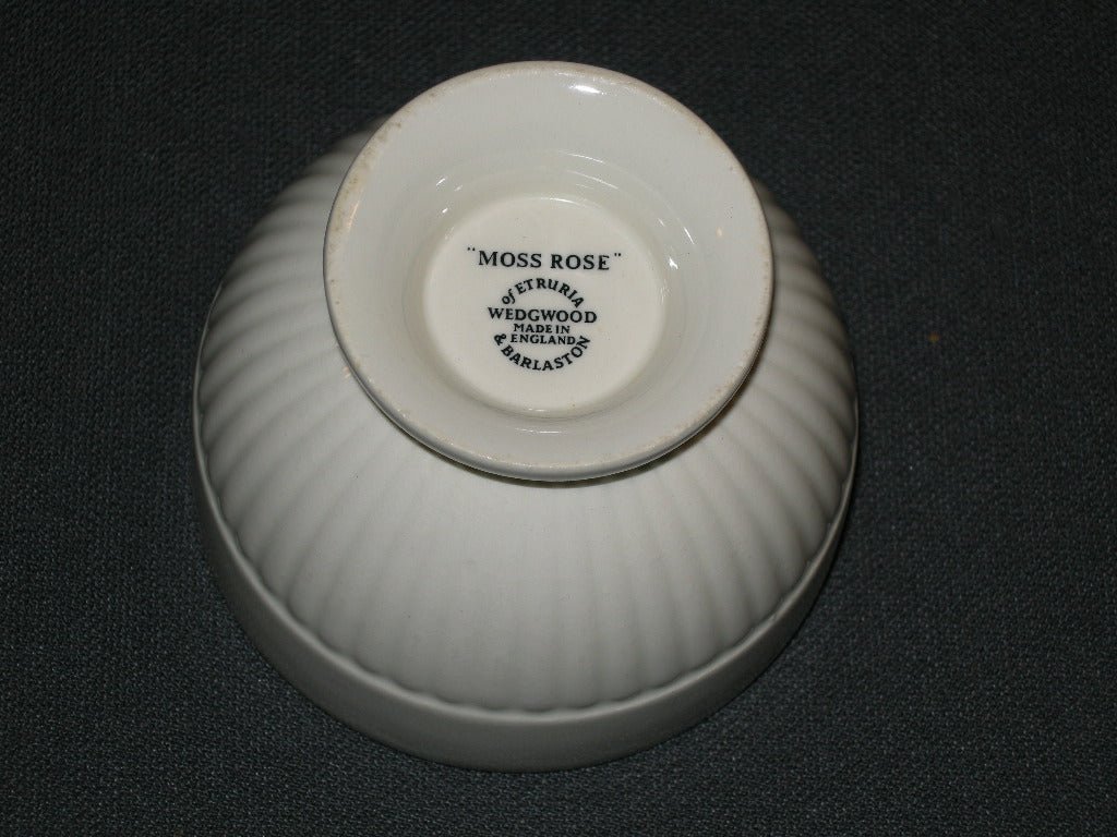 Wedgwood Moss Rose (suiker) schaaltje doorsnee 8 cm.