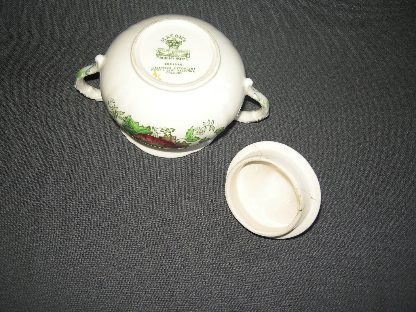 Mason's Paynsley green suikerpot klein model met beschadiging