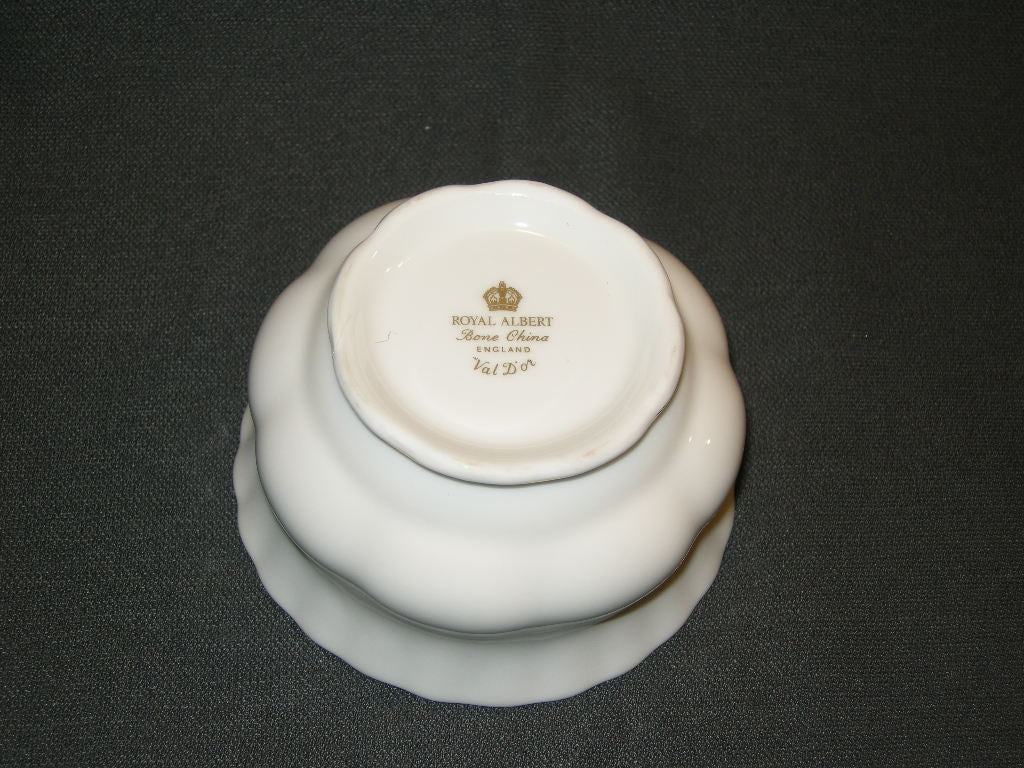 Royal Albert Val d'Or suikerschaaltje