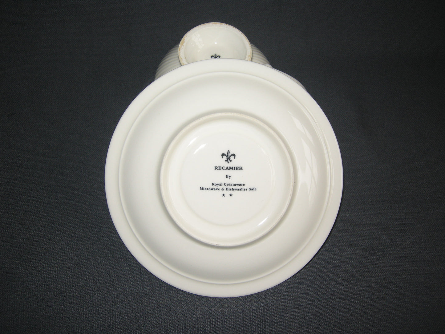 Royal Creamware Recamier theekop & schotel
