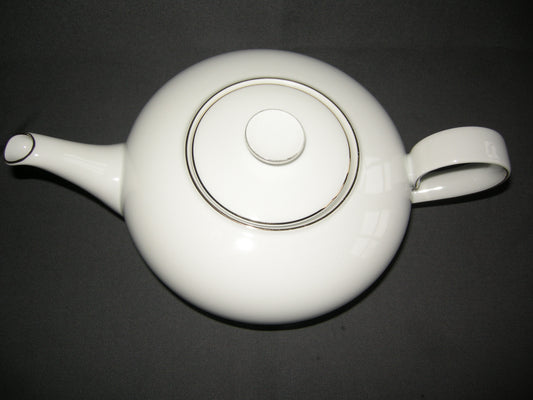 Heinrich Anmut spierwit - goudkleurig randje theepot