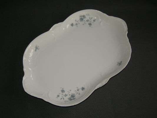 Rosenthal Sanssouci spierwit met blauw / grijze bloemetjes vleesschaal