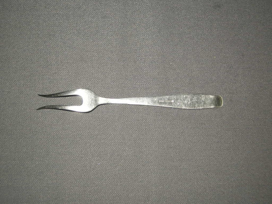 Gero Zilmeta model 562 Carré vleesvorkje