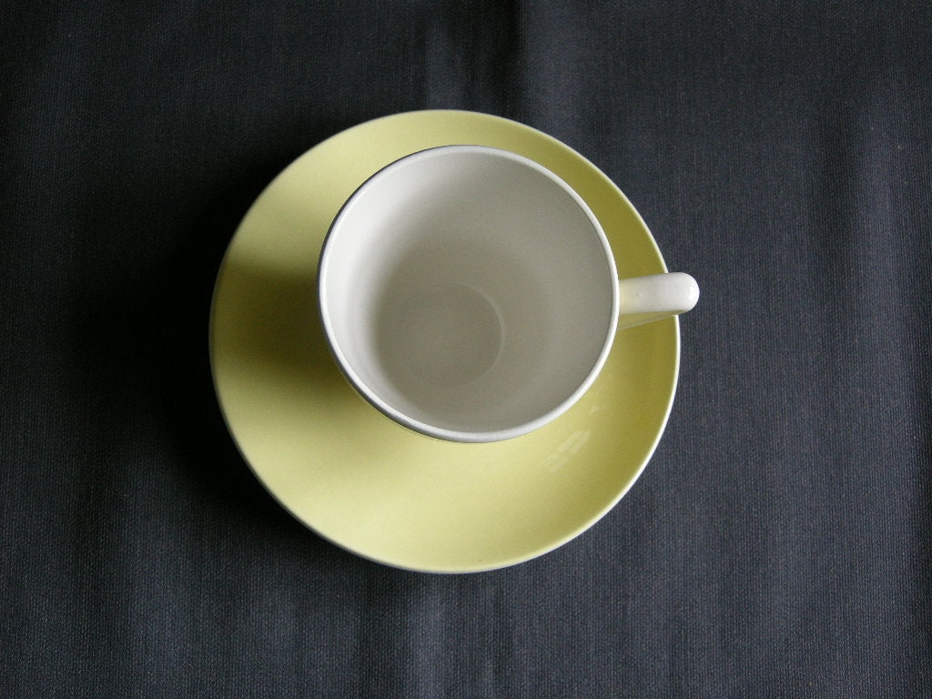 Boch / Villeroy & Boch pastel geel 001. kop & schotel