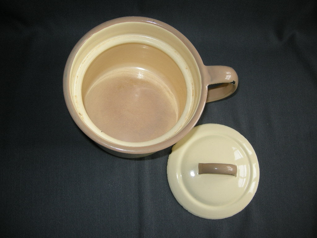emaille crème 001. aardappelkoker
